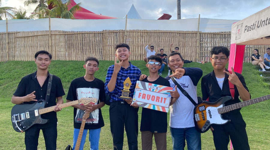 Gemilang! Boy's of Creation Sukses Raih Juara Favorit Band Competition