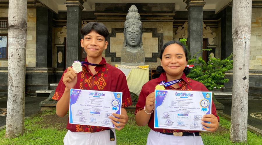 Membanggakan, Dua Pelajar Suksma Sabet Medali di Olimpiade Geografi 
