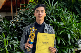 Belajar Autodidak, Abimana Raih Juara Harapan 1 Fashion Show